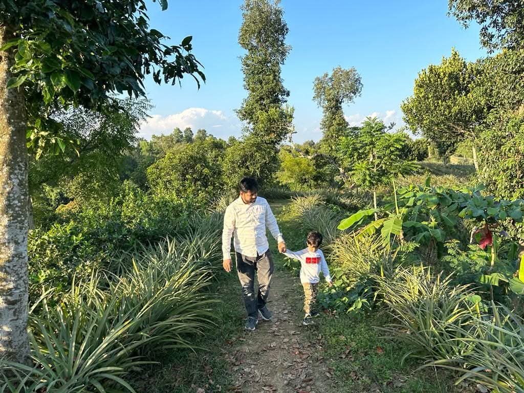 Explore — portrait view of Niruddesh greenery